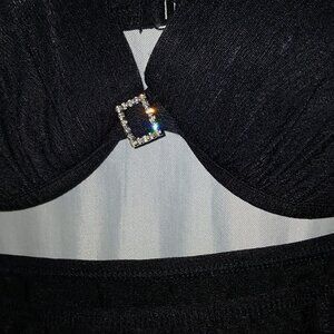 Elegant Two-Piece Skort Swimsuit – Luxe Black Design